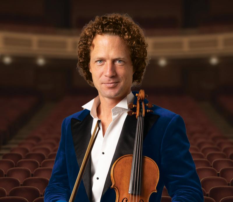 Vladimir Jablokov to bring Up Close tour to Dundalk