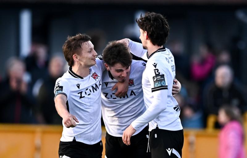 Dundalk FC record victory over leaders St. Pats