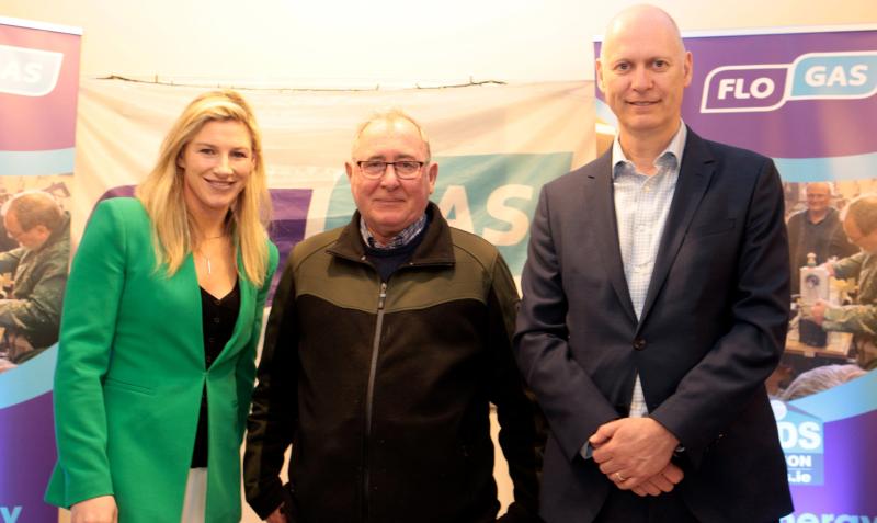 Dundalk Men’s Shed celebrate Grand National  with Nina Carberry