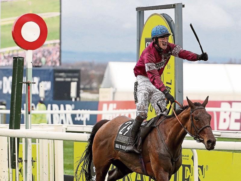 THE PUNTER'S EYE: Aintree Day 1 Tips - Thursday, April 12