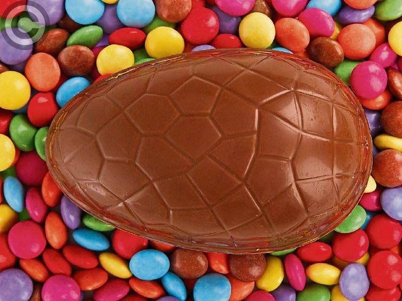 Tidy towns set up Easter Egg package recycling depot in Blackrock Dundalk 