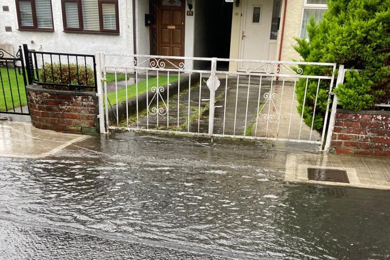 Cllr Kelly calls for action over continued localised flooding at Pearse Park in Dundalk