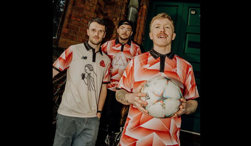 Dundalk pub Mo Chara release limited edition football kit for charity