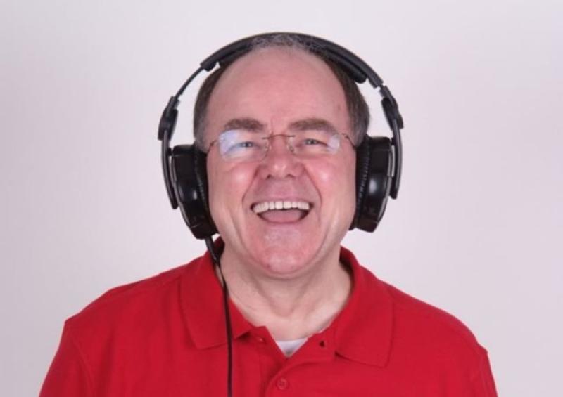 Legendary Dundalk Broadcaster Harry Lee retires from broadcasting