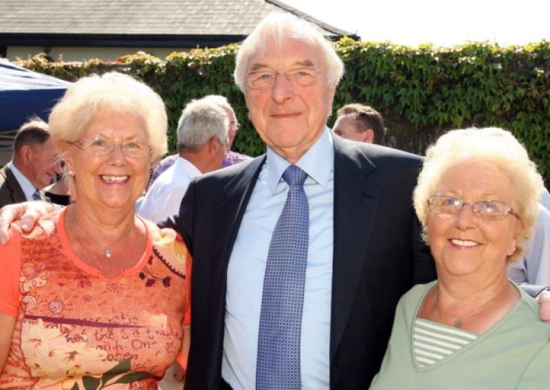 Martin Naughton, Glen Dimplex President meets up with old friends Mary Cosgrove, at left and her sister Angie Calllan, both Dunleer when he officially opened the Market House in Dunleer. Both ladies worked in the former GEC, Dunleer when Mr Naughton came to work there approximately fifty years ago as a young engineer