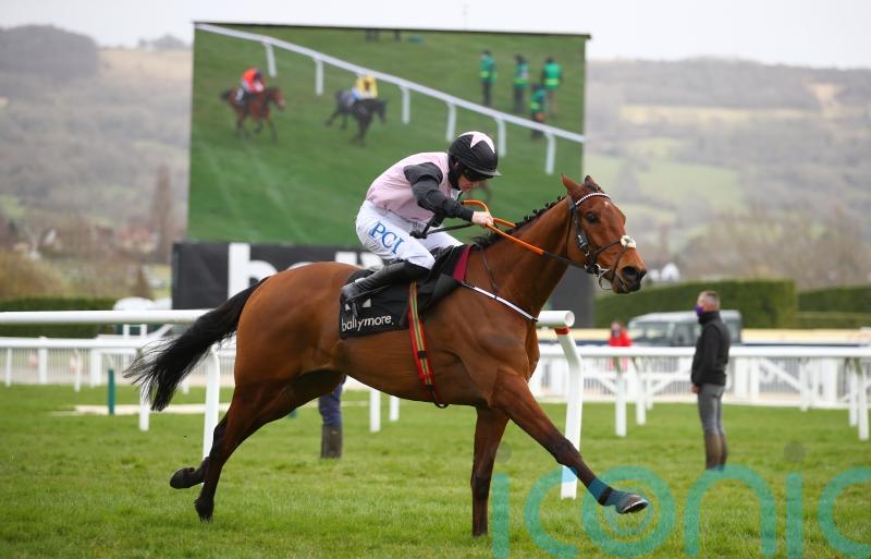 Bob Olinger sparkles at Punchestown to make it two wins in as many starts over fences