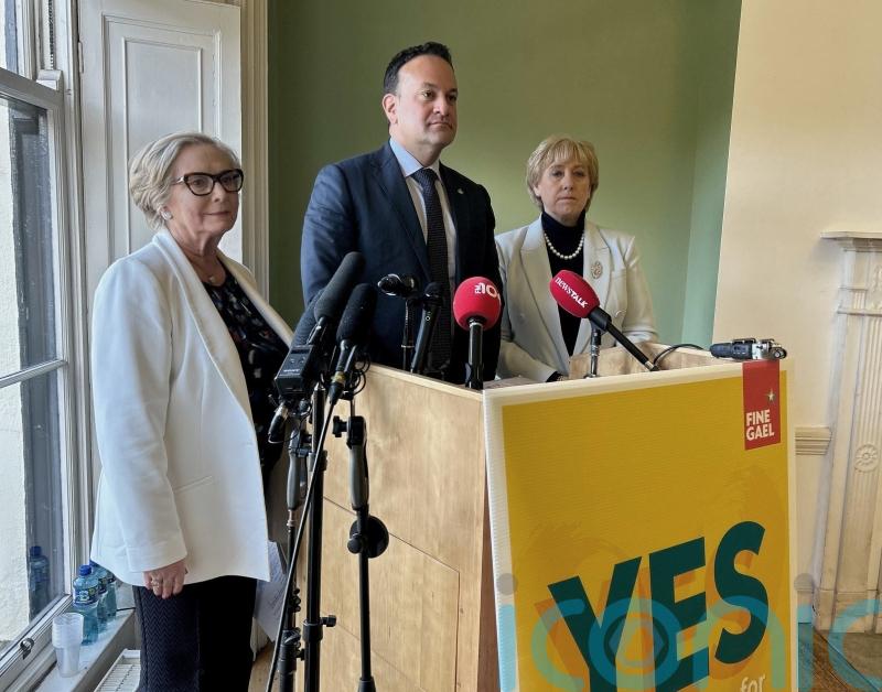 Leo Varadkar defends ‘durable relationships’ phrase a week before polling