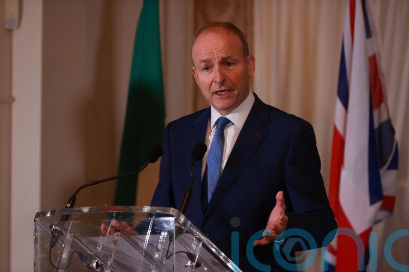 Deputy Irish premier refuses to be drawn on rotating taoiseach issue