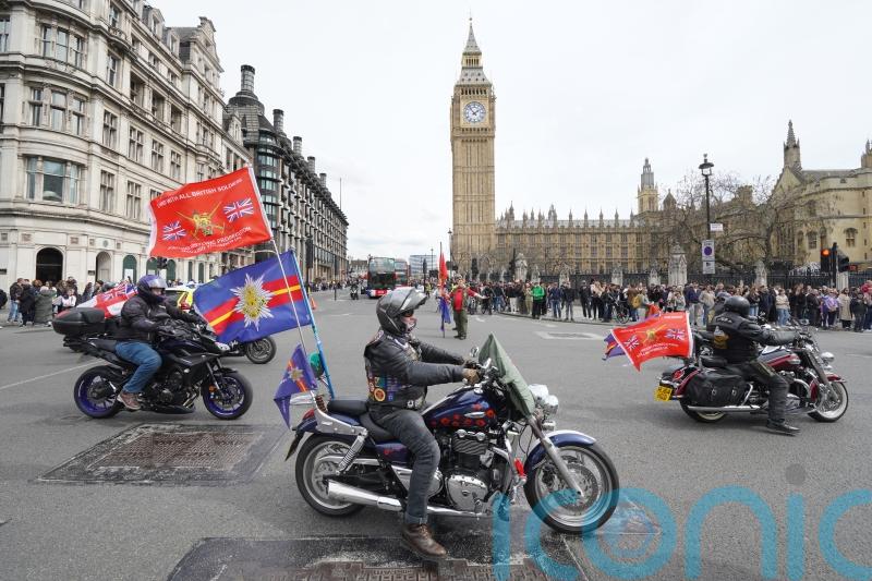 Starmer holds ‘constructive’ call with Taoiseach on Troubles legacy plans
