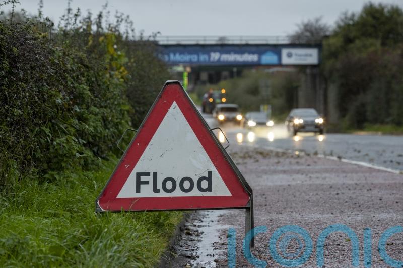 Weather warnings issued ahead of heavy spell of rain over island of Ireland