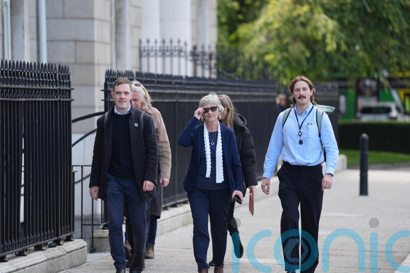 Catherine Connolly &lsquo;welcomes scrutiny&rsquo; as she submits nomination papers