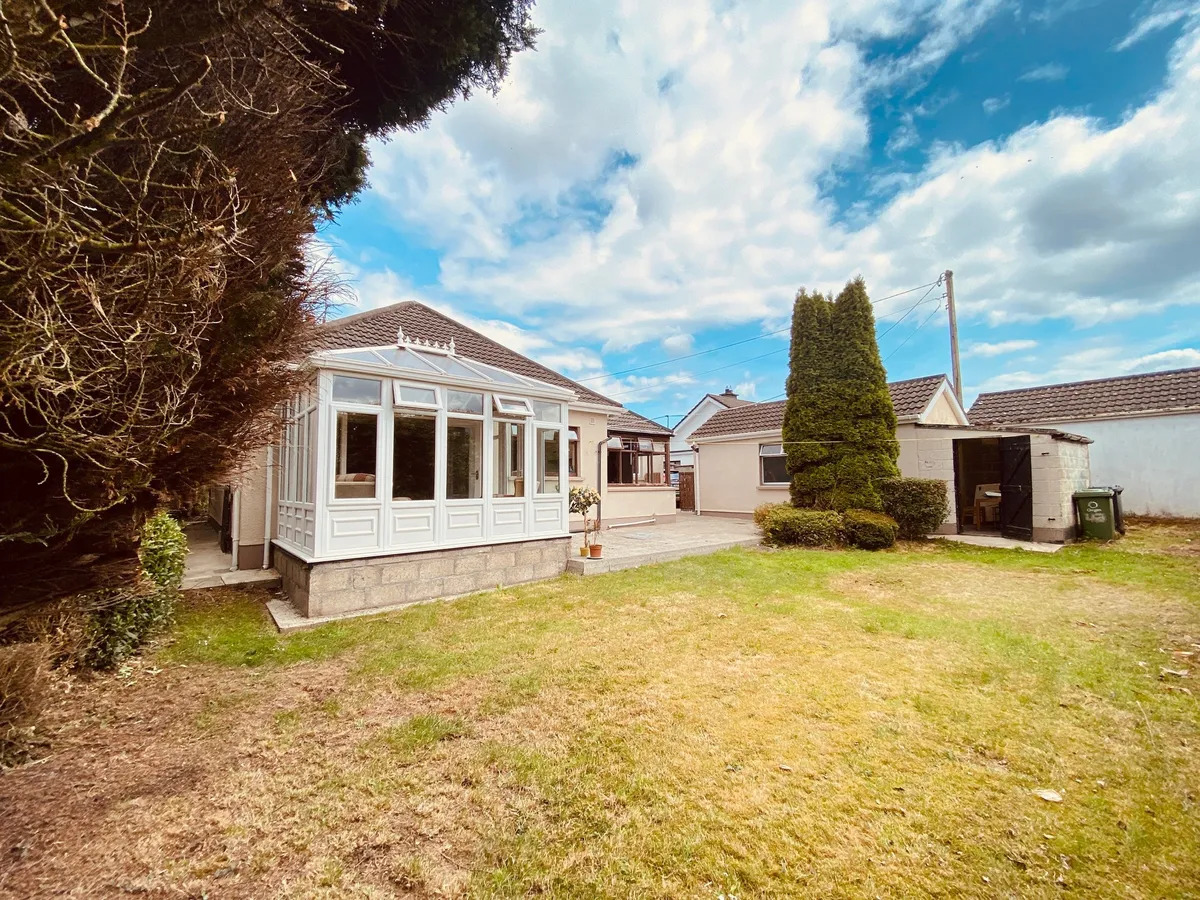 Dundalk Property Detached 3 bed bungalow on the Old Golflinks Road