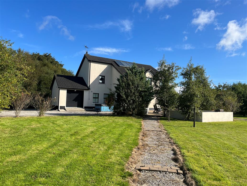 PICTURES Inside the beautiful Townspark House Ardee Page 2 of 20