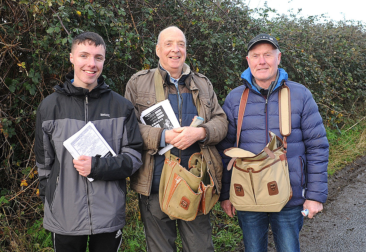 PHOTOS The Dundalk & Dowdallshill Coursing meeting at Dromiskin on St